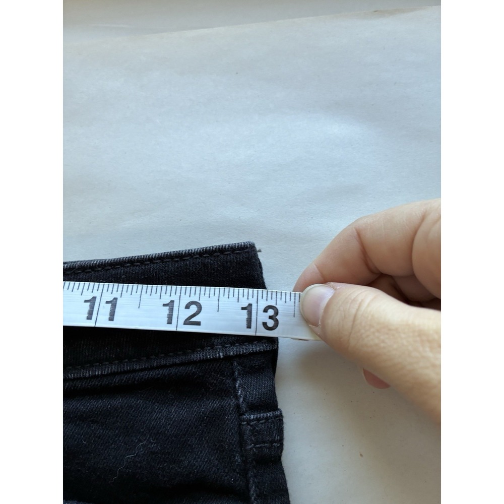 Free People We The Free Mid Rise Denim Shorts Sz 26 Black 2" Inseam Classic - Picture 5 of 8